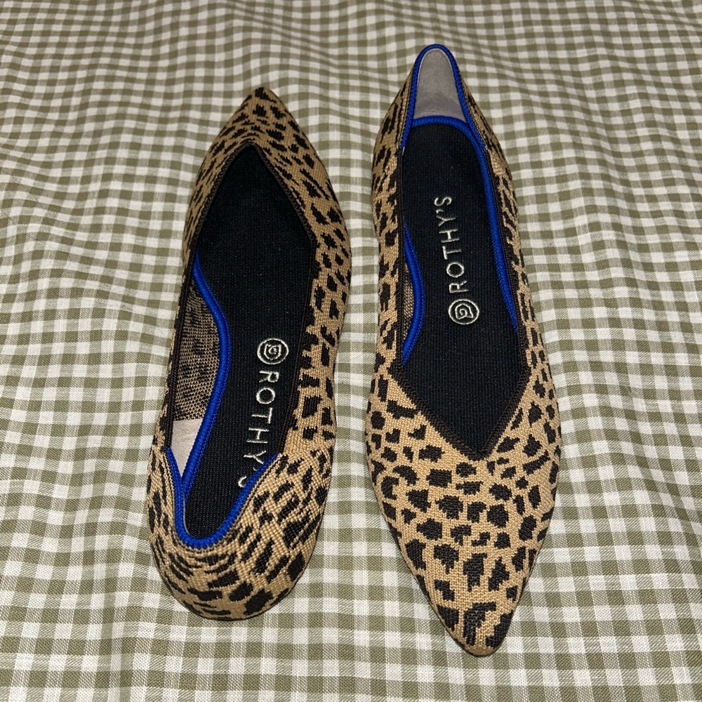 NWOT Rothy’s Cheetah The Point - Picture 4 of 5